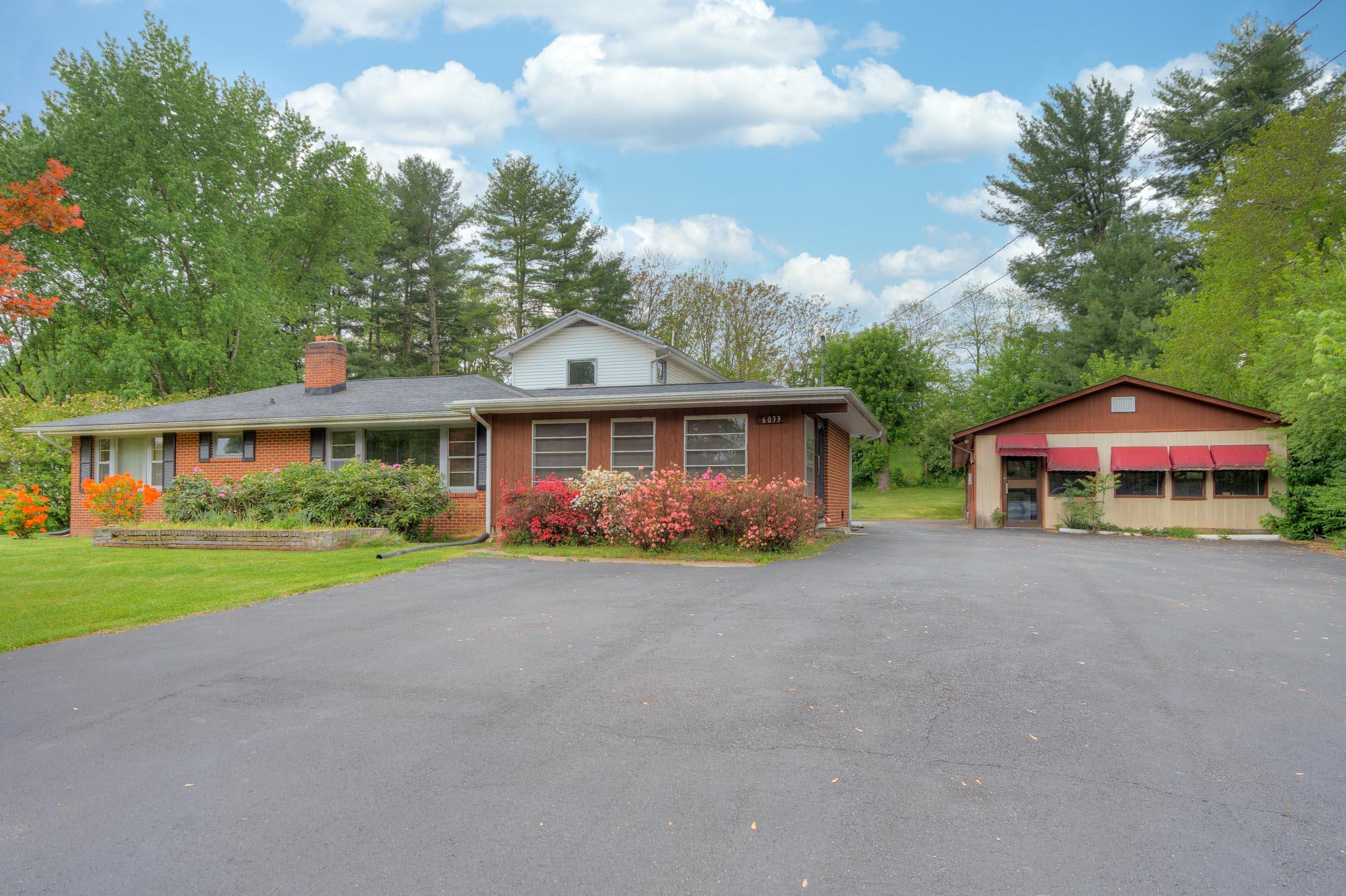6033 Belspring Road Radford, VA 24141 - Photo 2 of 48 Front View