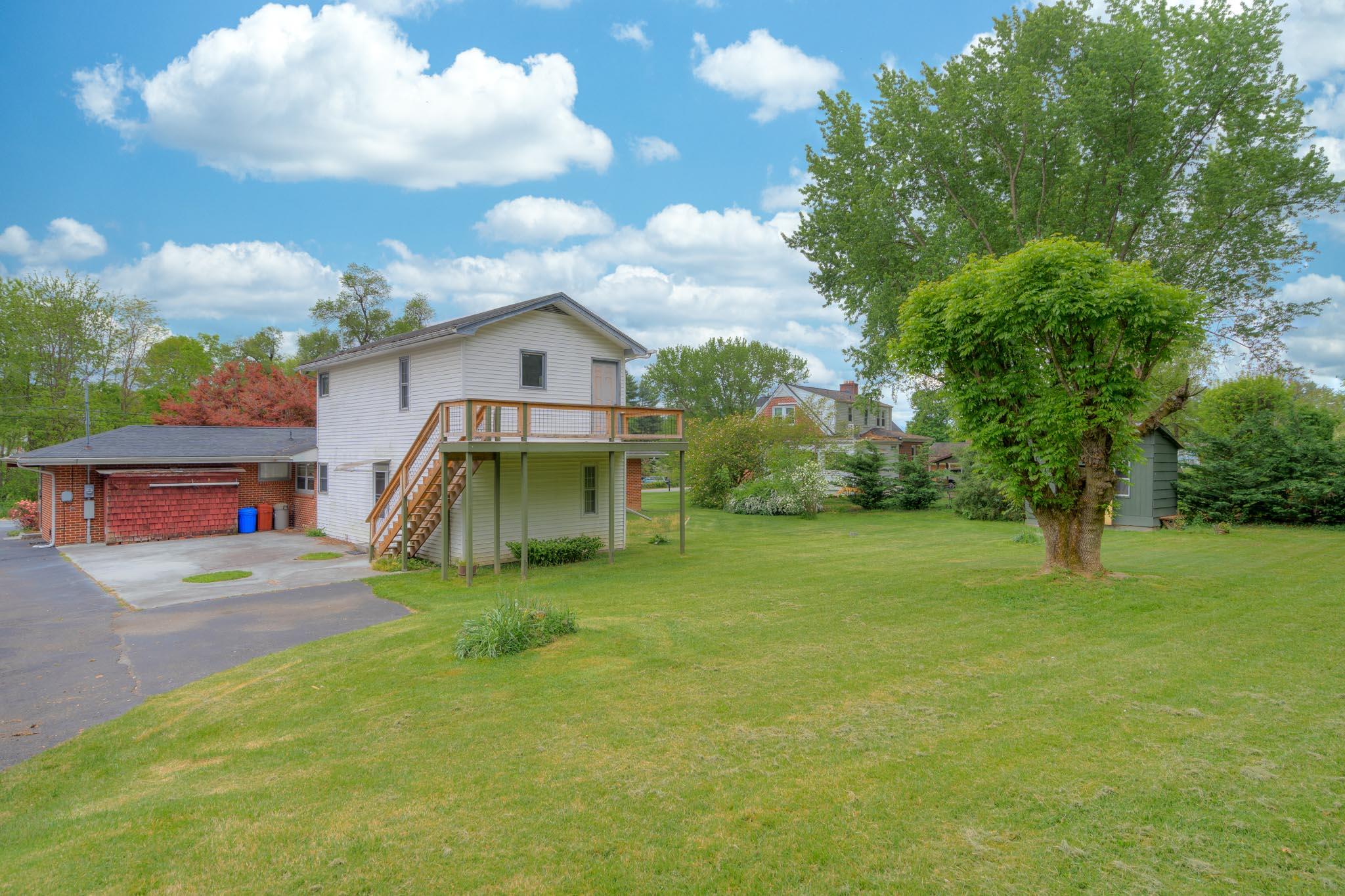 6033 Belspring Road Radford, VA 24141 - Photo 40 of 48 6033_BelspringRd_Web-8