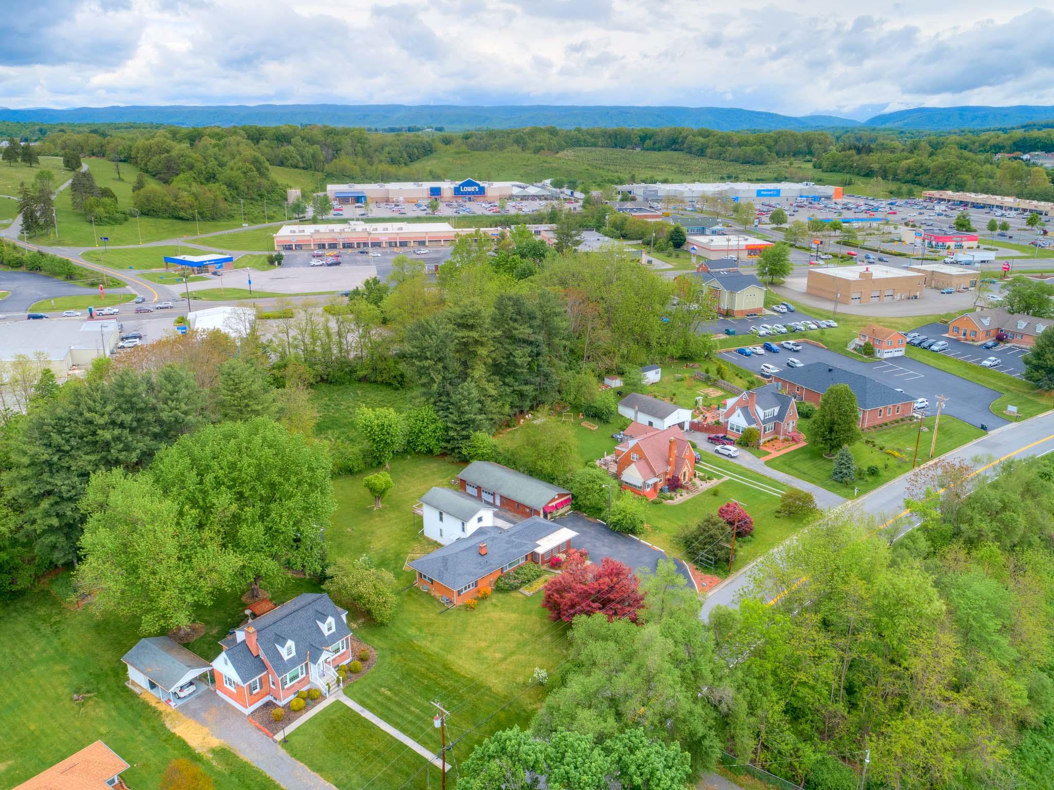 6033 Belspring Road Radford, VA 24141 - Photo 43 of 48 6033_BelspringRd_Drone_Web-4