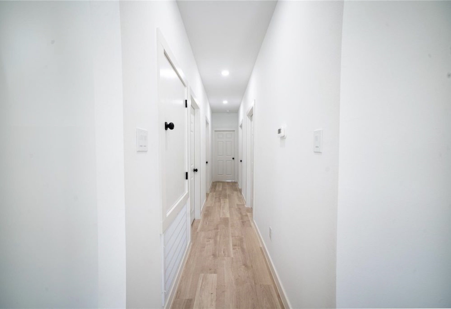 333 Delaware Street Houston, TX 77029 - Photo 5 of 11 Gallery Image 5