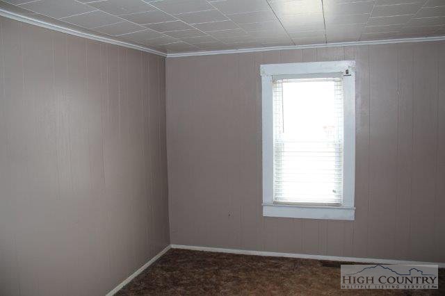 1437 Roe Hunt Road Laurel Springs, NC 28644 - Photo 12 of 12 Gallery Image 12