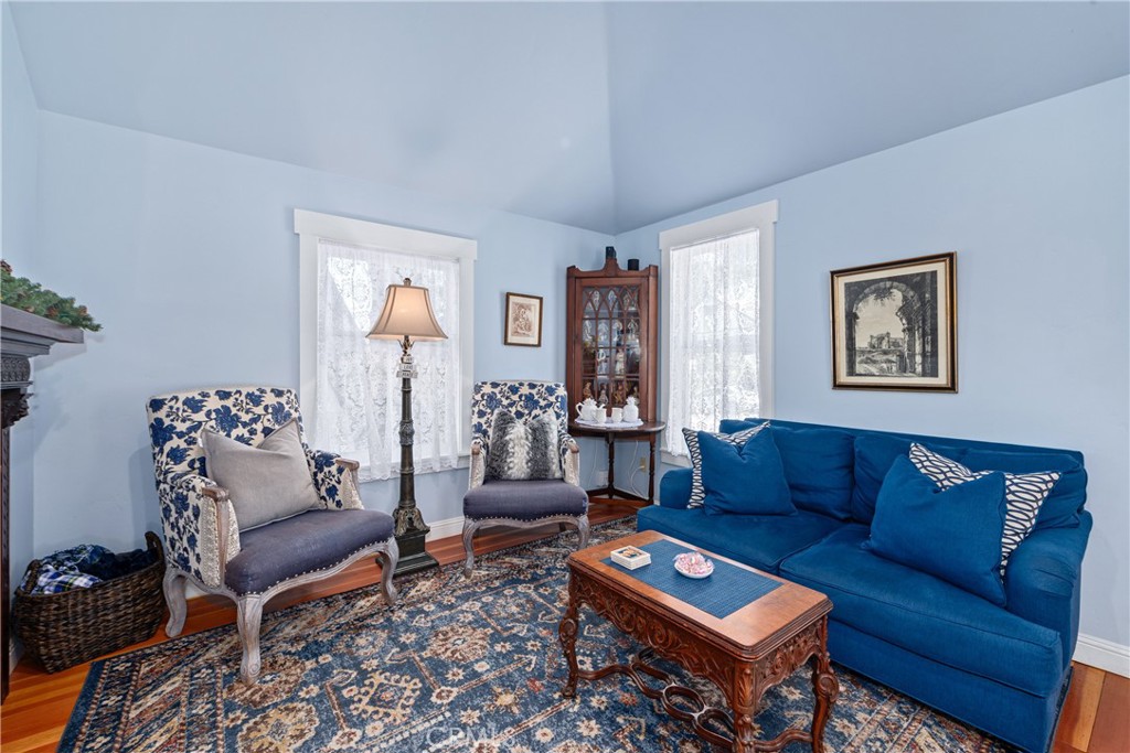 2013 3rd Street Julian, CA 92036 - Photo 6 of 32 a living room with furniture a rug and a window