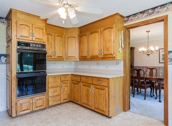 55 Ridgecrest Circle Westfield, MA 01085 - Photo 5 of 27 Gallery Image 5