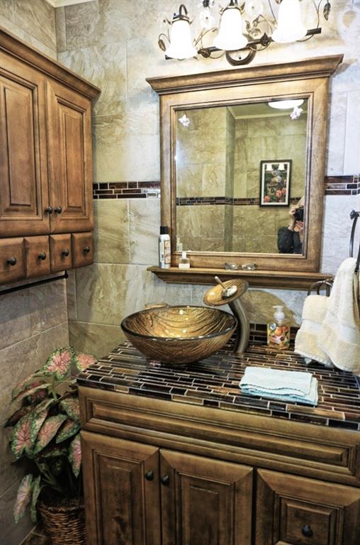 1873 Mazo Manor Road, Unit 5 Lutz, FL 33558 - Photo 32 of 41 a view of a kitchen counter top space