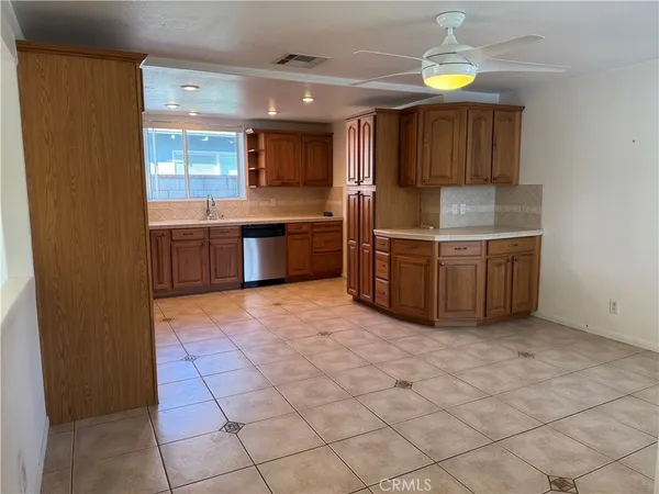 $985,000 | 12621 Spinnaker Street, Garden Grove, CA 92840