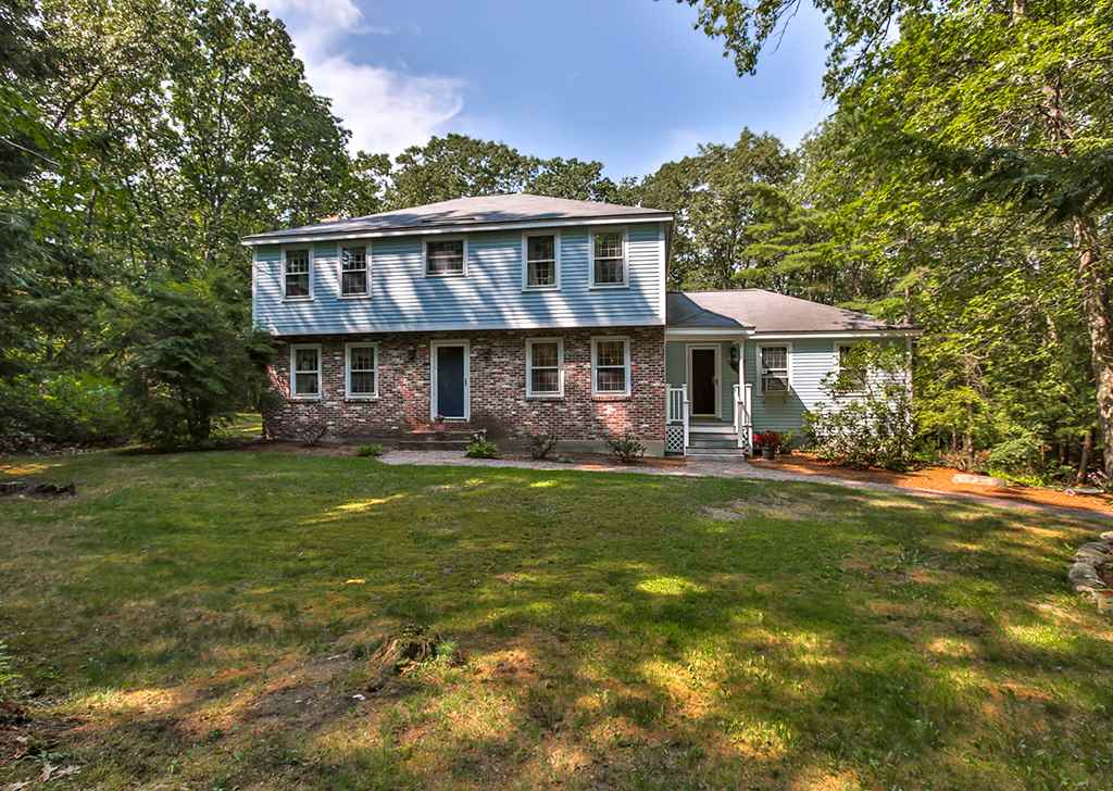 17 Blueberry Hill Road Amherst, NH 03031 - Photo 2 of 40