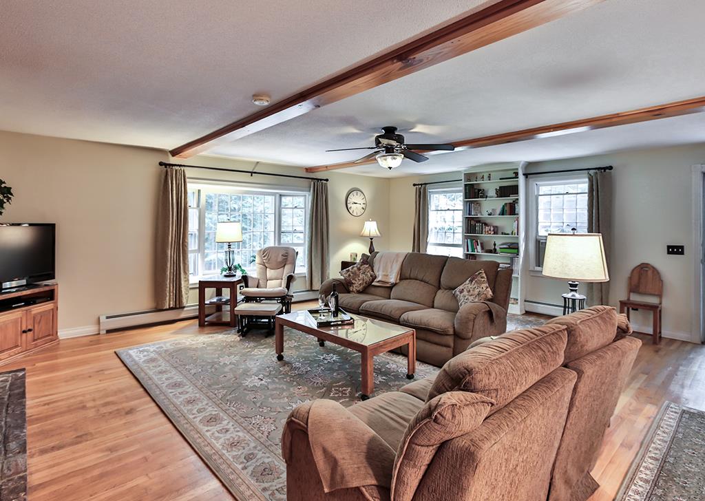 17 Blueberry Hill Road Amherst, NH 03031 - Photo 14 of 40