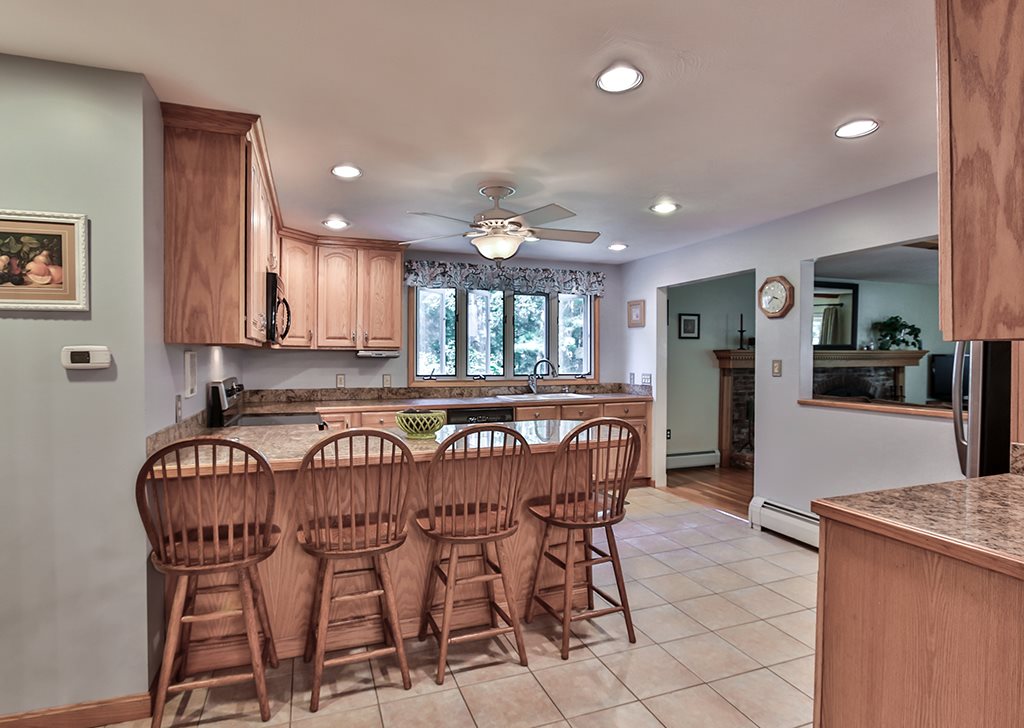 17 Blueberry Hill Road Amherst, NH 03031 - Photo 20 of 40