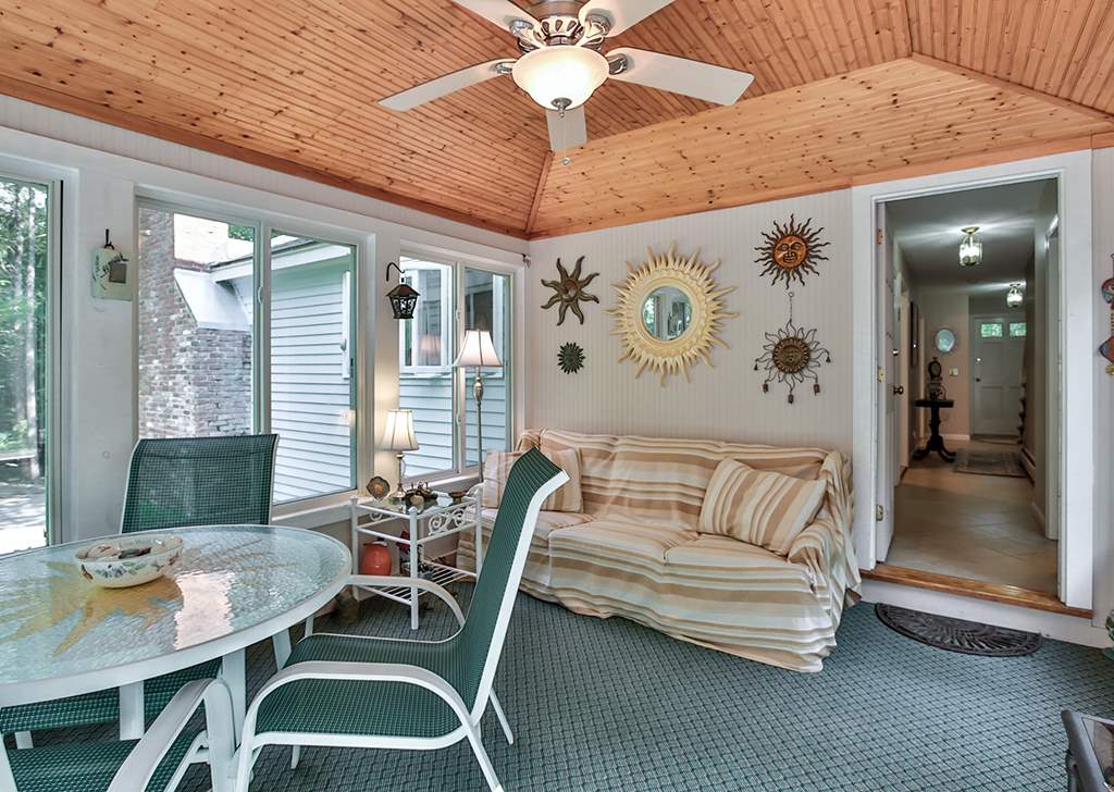 17 Blueberry Hill Road Amherst, NH 03031 - Photo 29 of 40