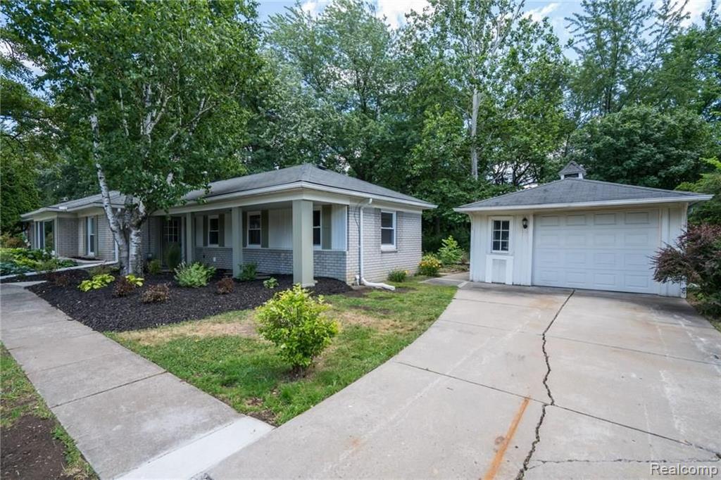 16175 West 13 Mile Road Southfield, MI 48076 - Photo 5 of 31