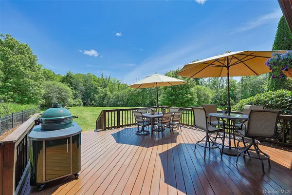 $859,000 | 2 Boyce Road, Pine Bush, NY 12566