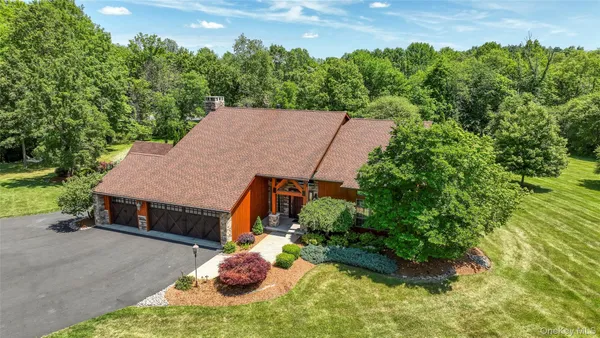 $859,000 | 2 Boyce Road, Pine Bush, NY 12566