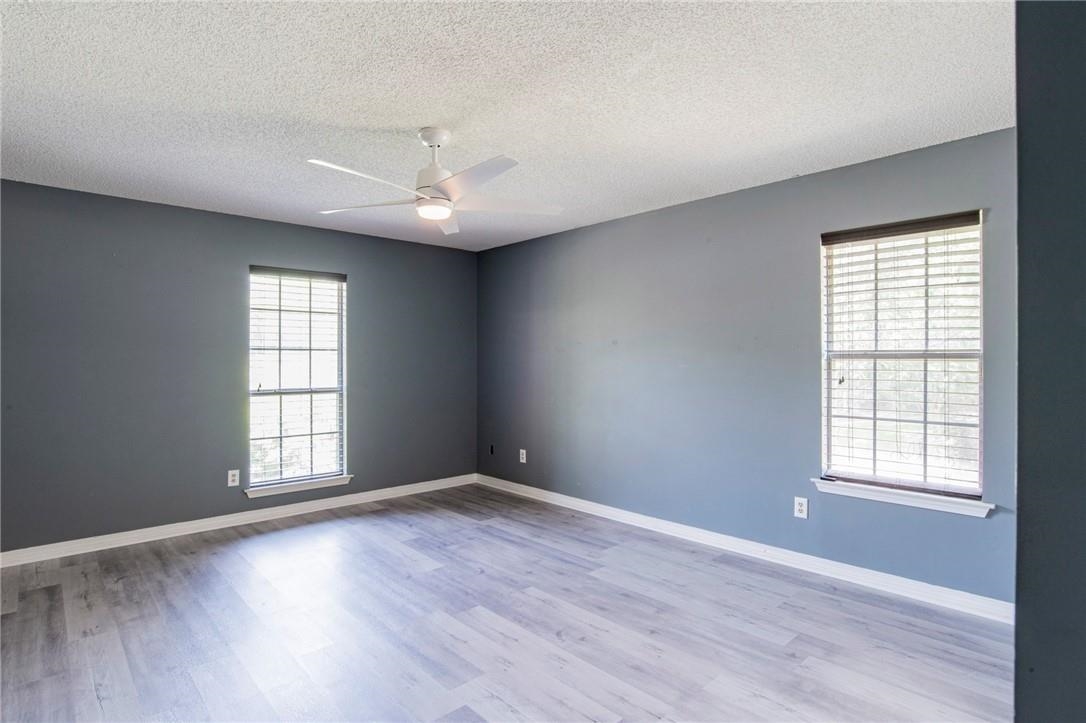 129 Lakeview Loop Daphne, AL 36526 - Photo 27 of 28 Master Bedroom