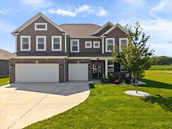 $440,000 | 615 Blarney Drive, Pendleton, IN 46064