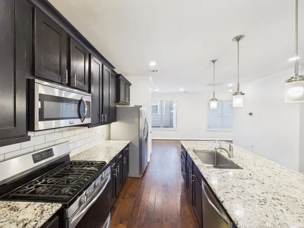 $2,650 | 8918 Terrace Pass Drive, Houston, TX 77080