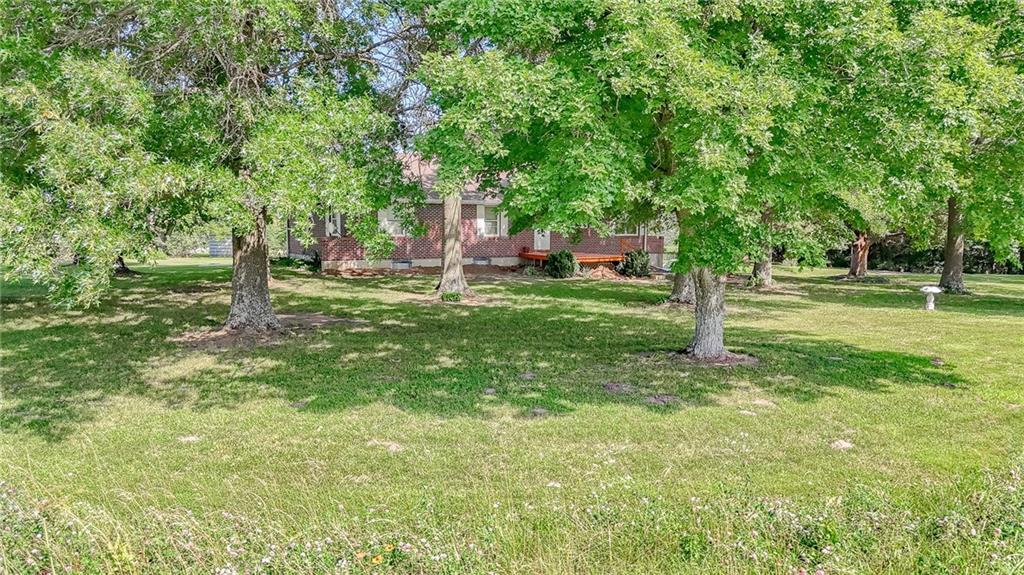 75 Northwest 1501st Road Holden, MO 64040 - Photo 37 of 44