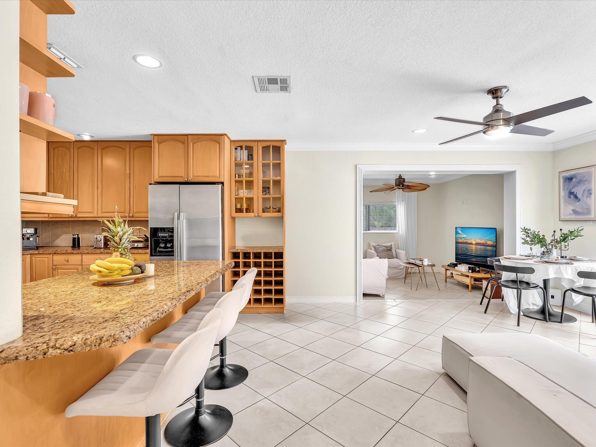 11 Forest Hills Lane Boca Raton, FL 33431 - Photo 5 of 59 Kitchen