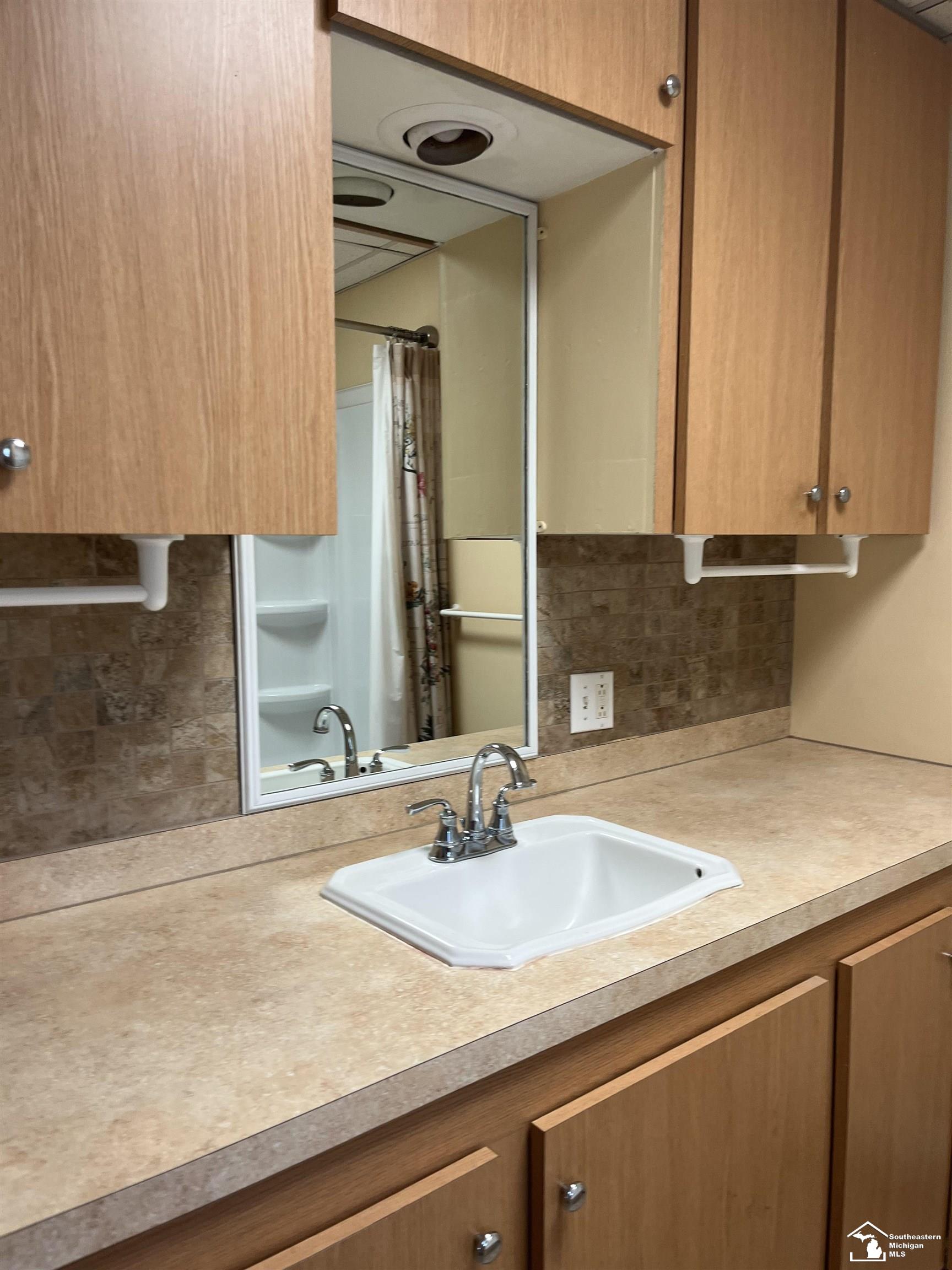 1785 Baldwin Road Monroe, MI 48162 - Photo 12 of 33