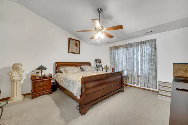 $410,000 | 188 Breckenridge Court, Gilberts, IL 60136