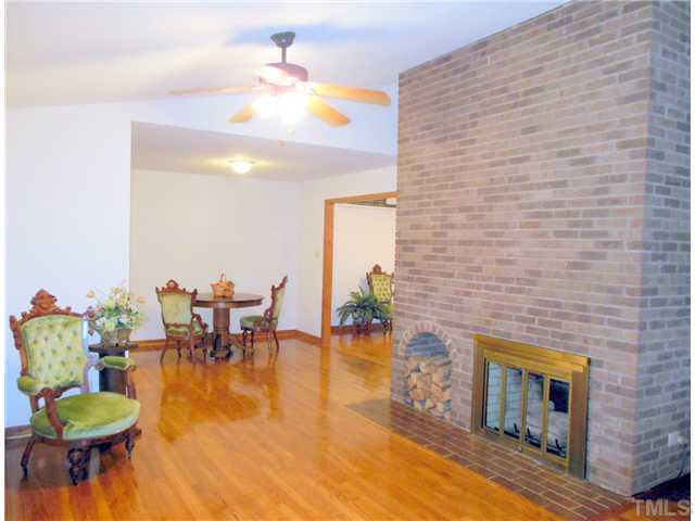 3418 Cambridge Road Durham, NC 27707 - Photo 10 of 25 Photo 10