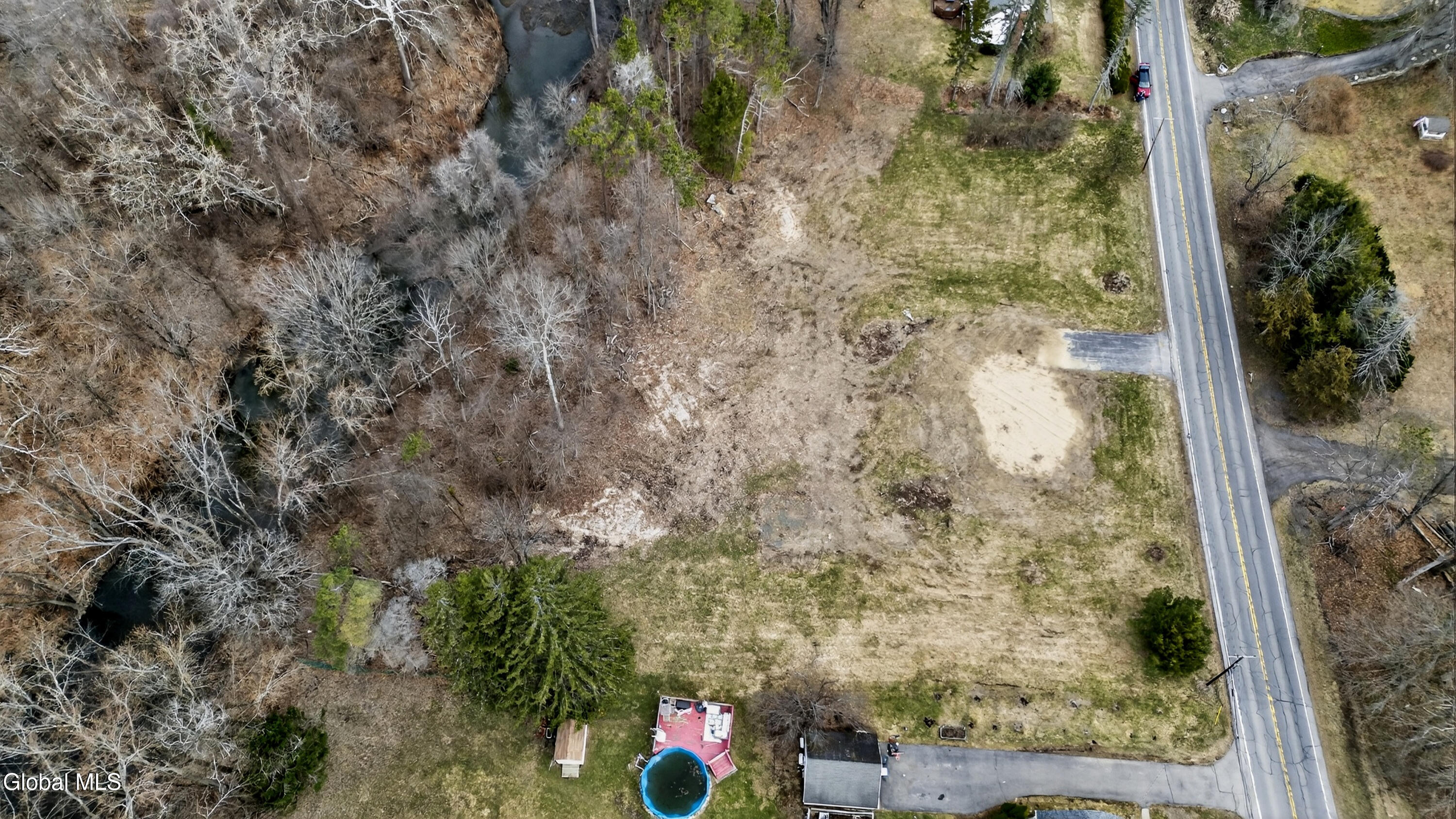 271 Dunnsville Road Rotterdam, NY 12306 - Photo 5 of 9 Drone Photo 3