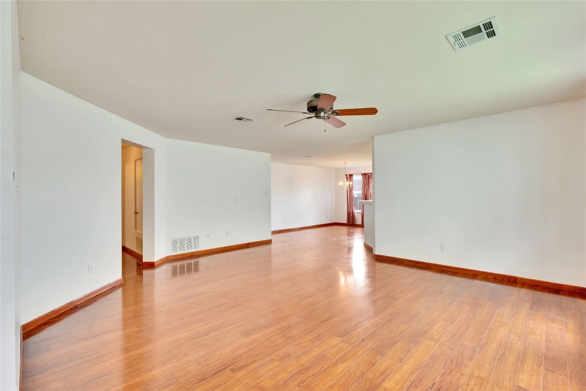 117 Gillespie Lane Elgin, TX 78621 - Photo 16 of 22