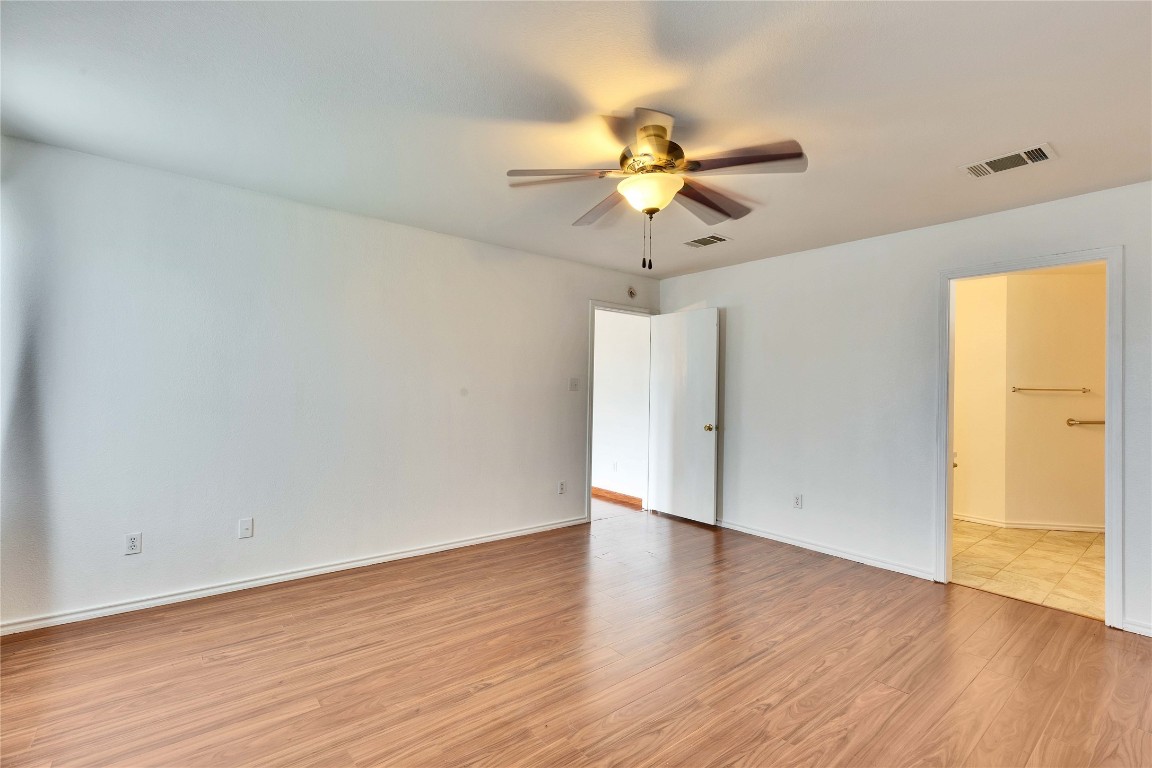 117 Gillespie Lane Elgin, TX 78621 - Photo 5 of 22