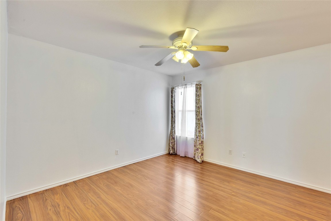 117 Gillespie Lane Elgin, TX 78621 - Photo 8 of 22