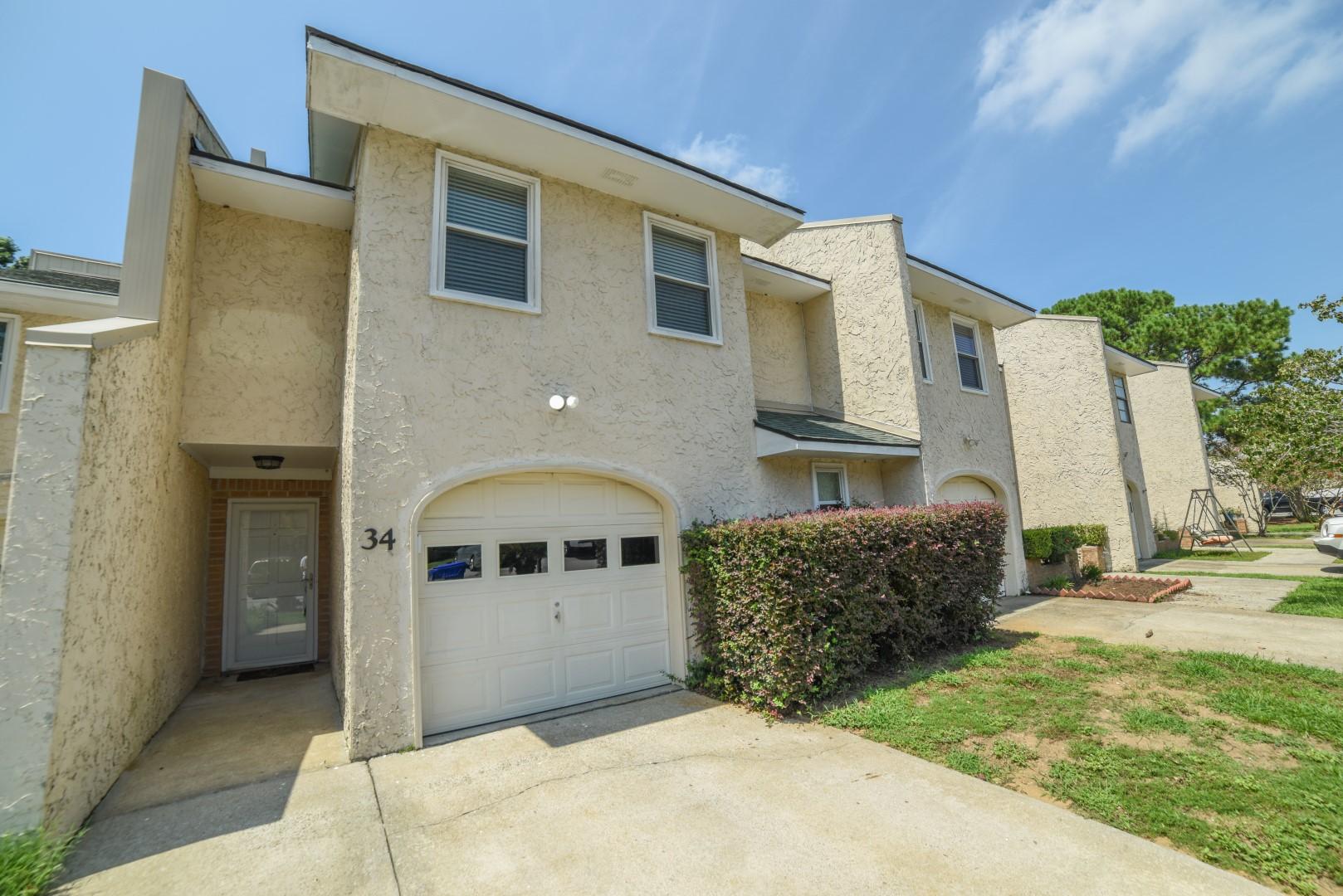 34 Meander Row, Unit 9 Charleston, SC 29412 - Photo 1 of 21 1