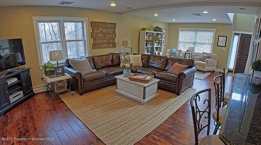 1004 Oakmont Road Clarks Summit, PA 18411 - Photo 11 of 32 Gallery Image 11