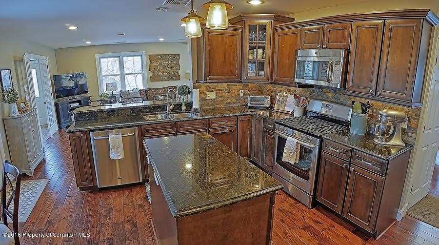 1004 Oakmont Road Clarks Summit, PA 18411 - Photo 16 of 32 Gallery Image 16