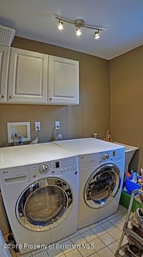 1004 Oakmont Road Clarks Summit, PA 18411 - Photo 22 of 32 Gallery Image 22