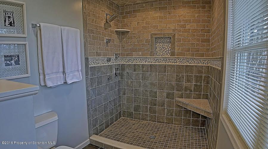 1004 Oakmont Road Clarks Summit, PA 18411 - Photo 27 of 32 Gallery Image 27