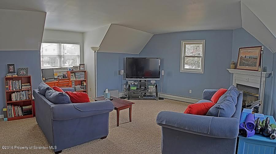 1004 Oakmont Road Clarks Summit, PA 18411 - Photo 30 of 32 Gallery Image 30