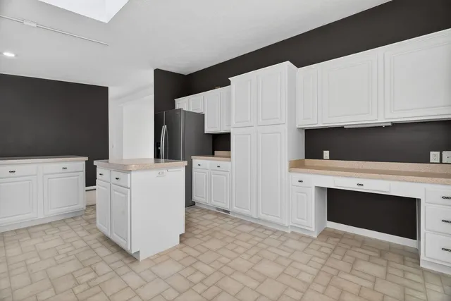 $144,900 | 10865 Doral Drive, Frankfort, IL 60423