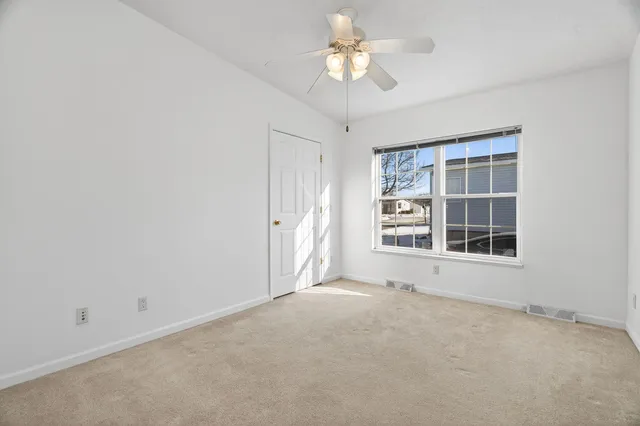 $144,900 | 10865 Doral Drive, Frankfort, IL 60423