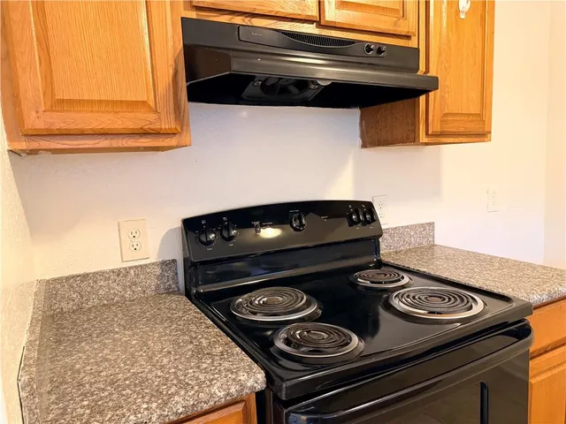 $1,250 | Undisclosed Address, Harvey, LA 70058