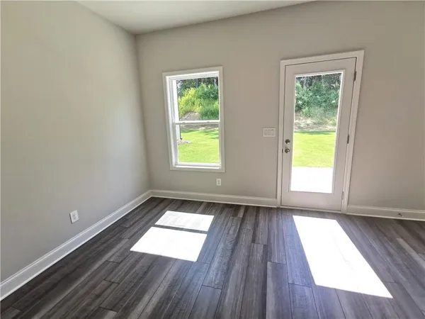 $2,200 | 209 Station Overlook Drive, Auburn, GA 30011