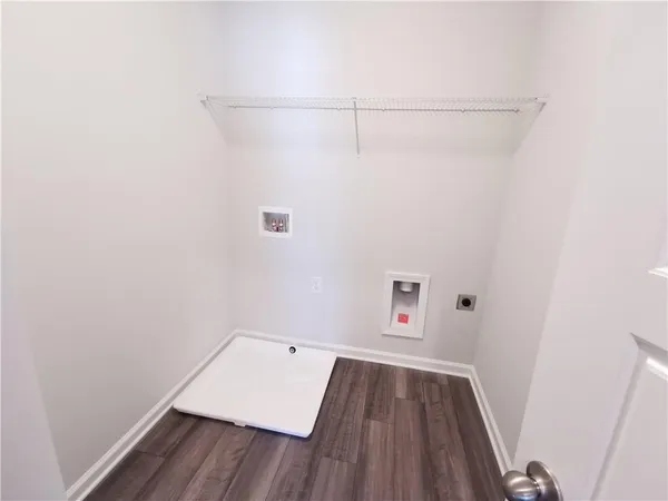 $2,200 | 209 Station Overlook Drive, Auburn, GA 30011