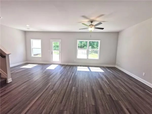 $2,200 | 209 Station Overlook Drive, Auburn, GA 30011