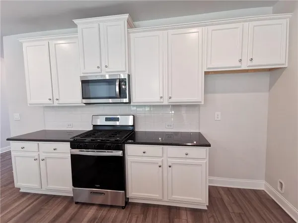 $2,200 | 209 Station Overlook Drive, Auburn, GA 30011