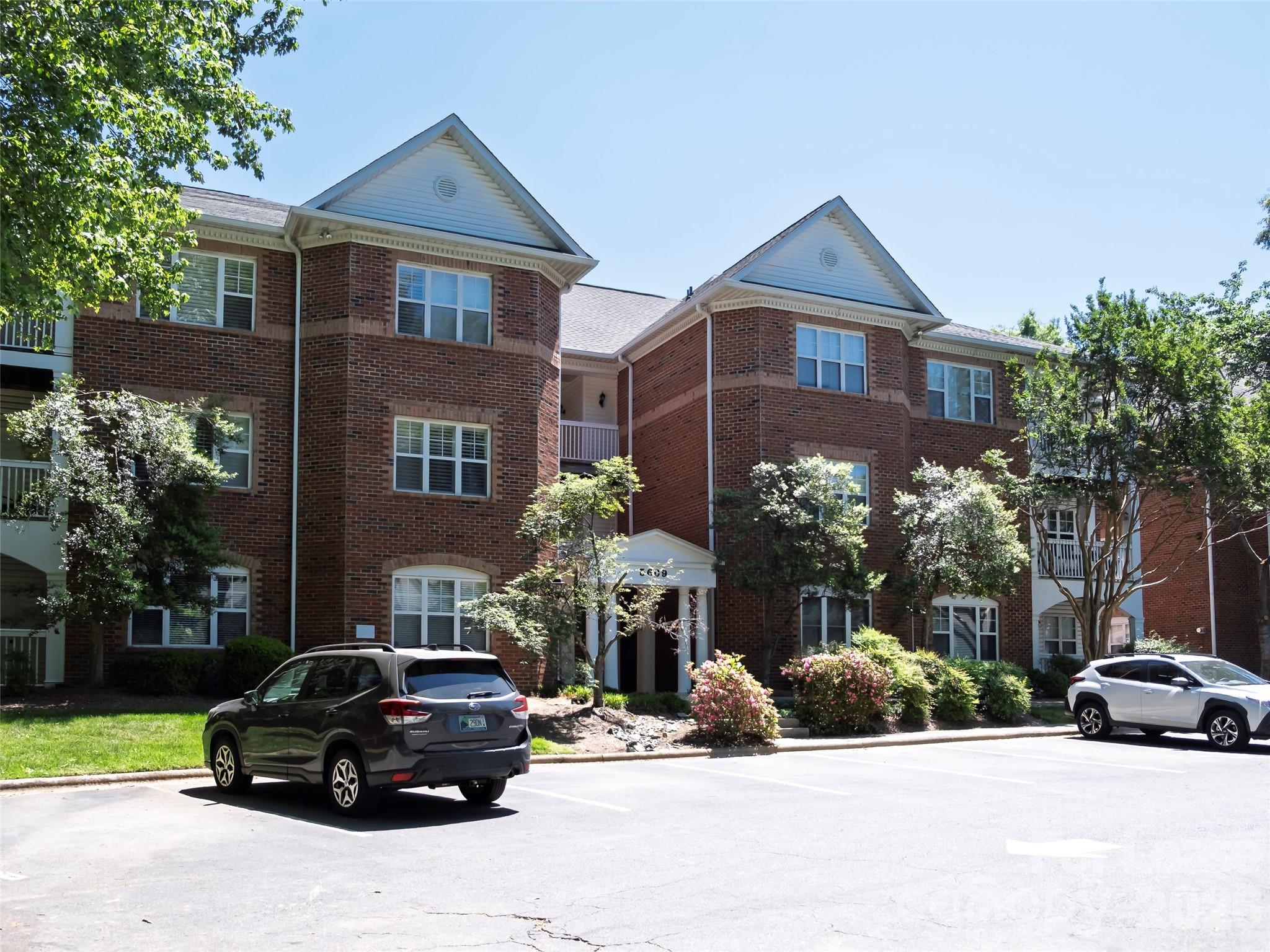 5609 Fairview Road Charlotte, NC 28209 - Photo 1 of 34 Gallery Image 1