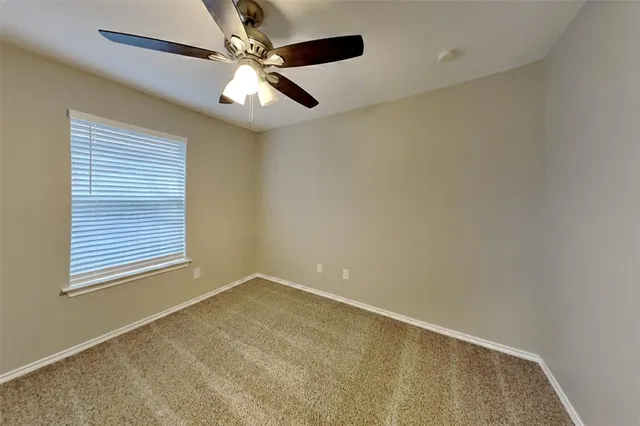 $2,095 | 300 Vera Drive, Burleson, TX 76028