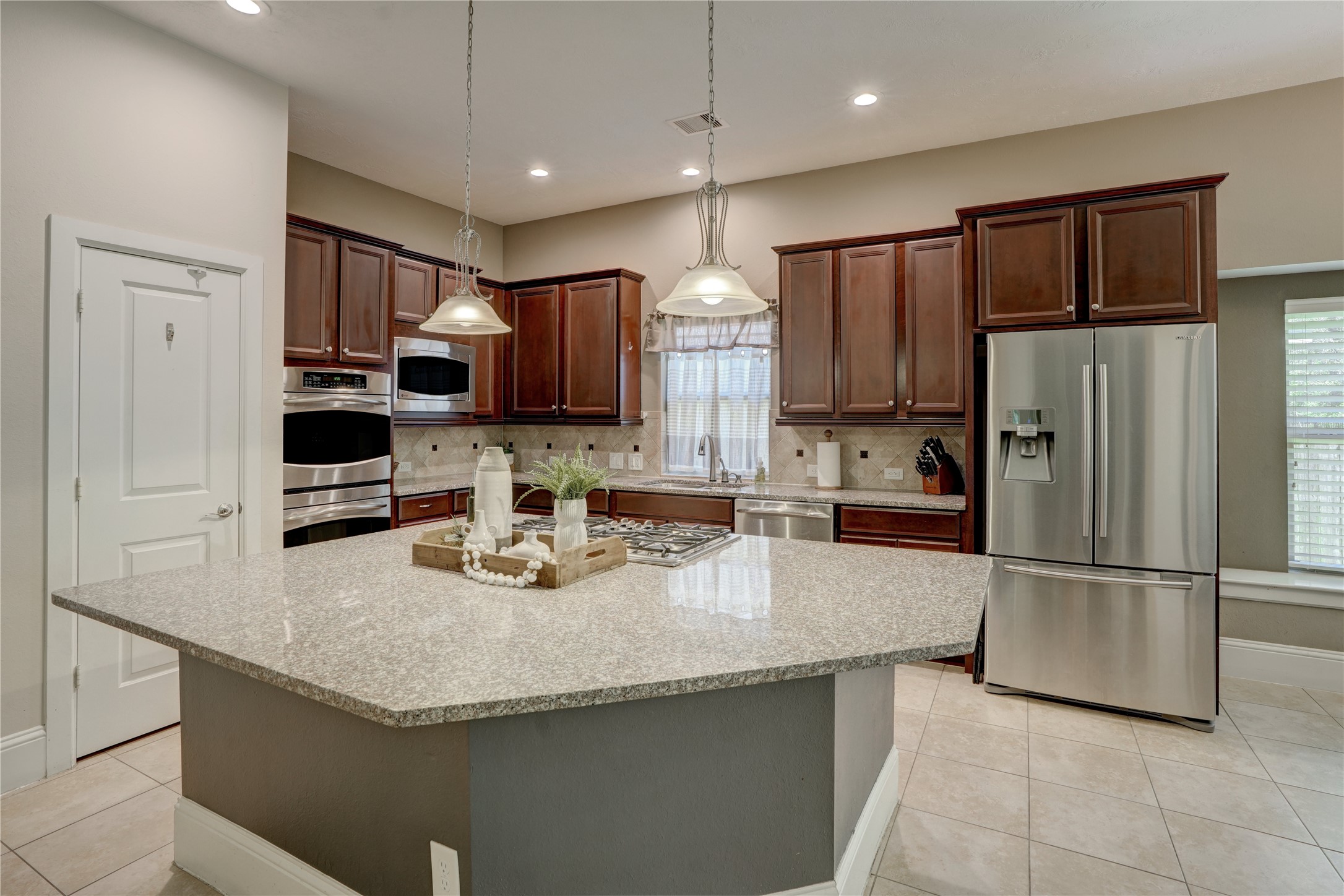 27243 Jessica Hills Lane Spring, TX 77386 - Photo 17 of 49