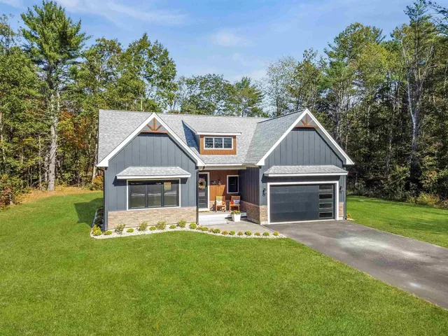 $1,249,900 | 64 Fairway Drive, Ashland, NH 03217