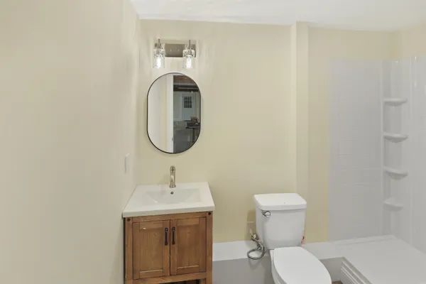 $1,249,900 | 64 Fairway Drive, Ashland, NH 03217