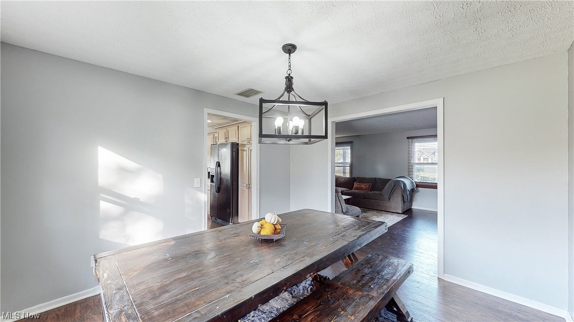 636 Reimer Road Wadsworth, OH 44281 - Photo 7 of 35 formal dining room