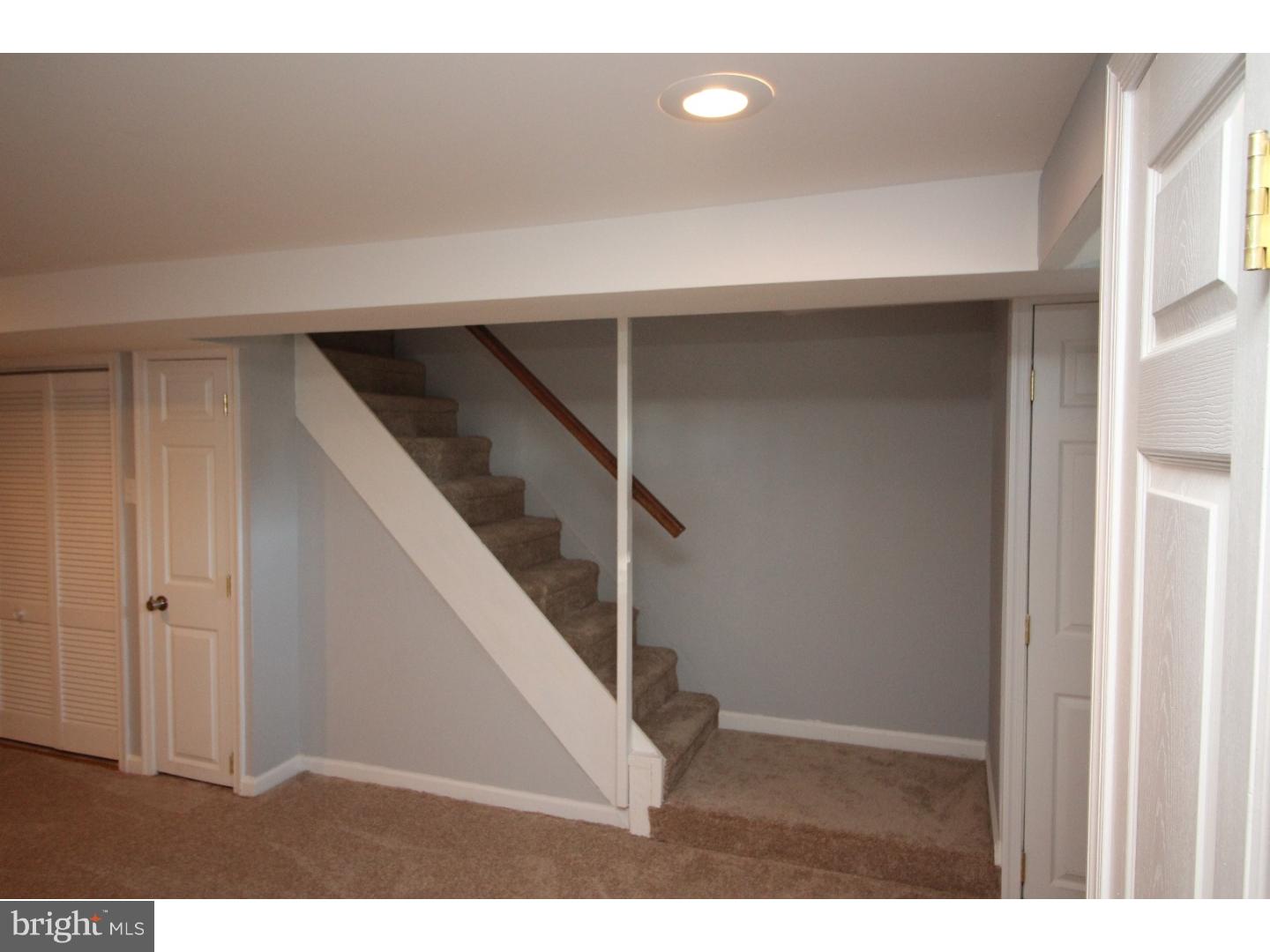 1847 Farrington Road Philadelphia, PA 19151 - Photo 9 of 22 Gallery Image 9