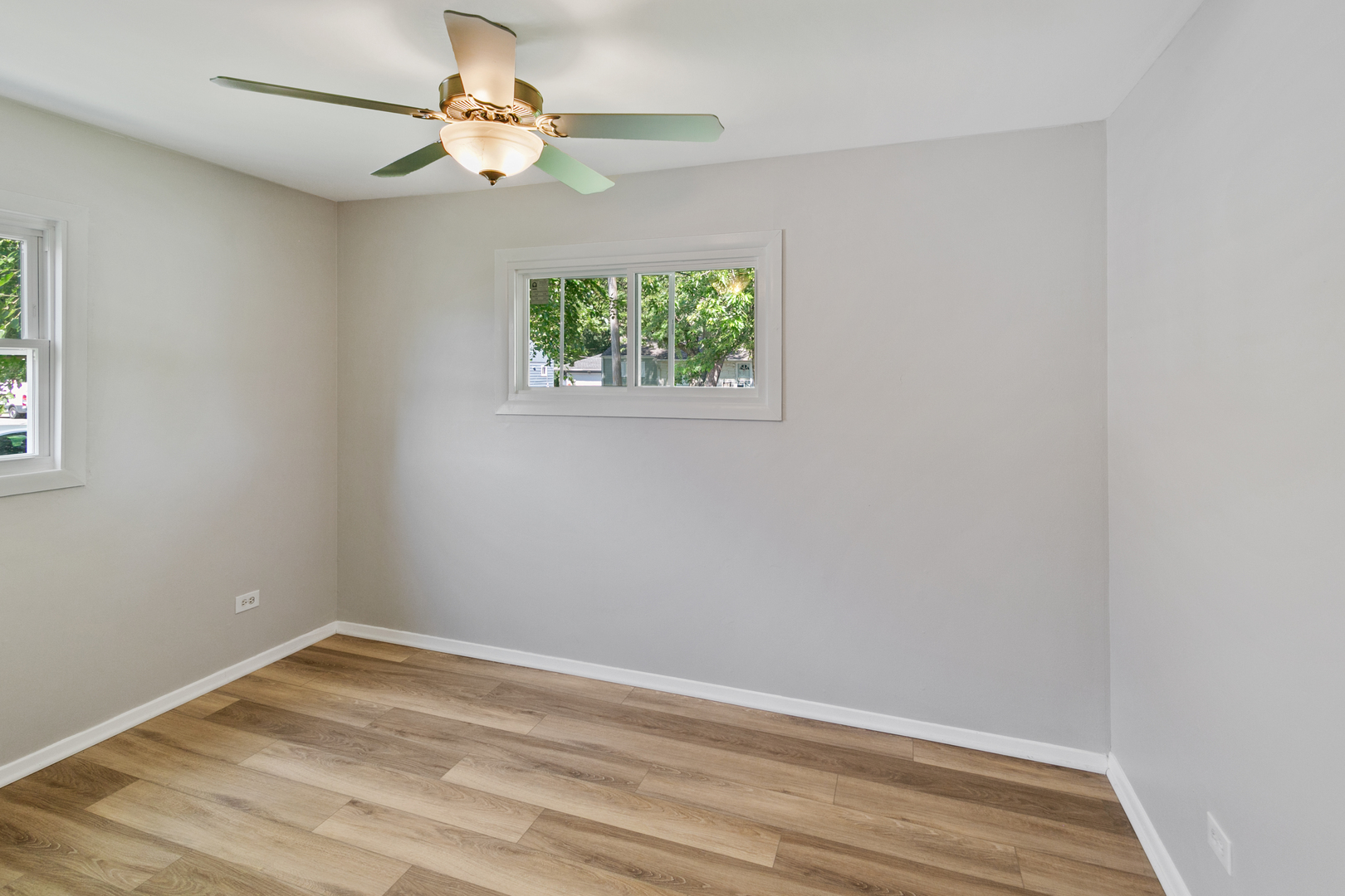 2110 Delaware Road Waukegan, IL 60087 - Photo 12 of 23