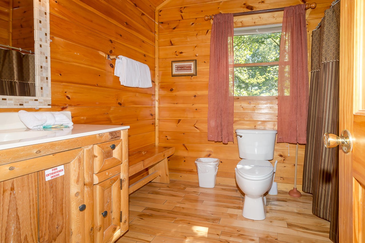 2341 Breezy Road Sevierville, TN 37876 - Photo 37 of 40 Gallery Image 37